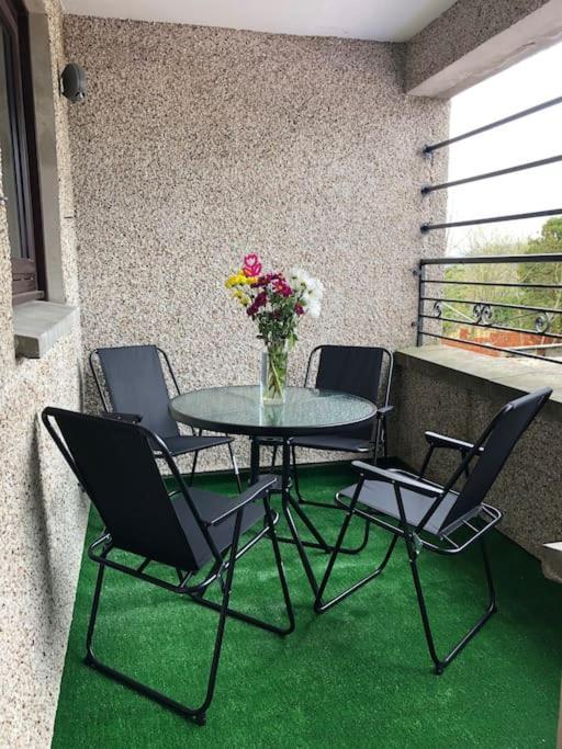 Crown Apartment City Centre Inverness Buitenkant foto